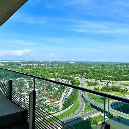 Luxury Penthouse I Rooftop Pool I Self Check-In Wiedeń Zewnętrze zdjęcie