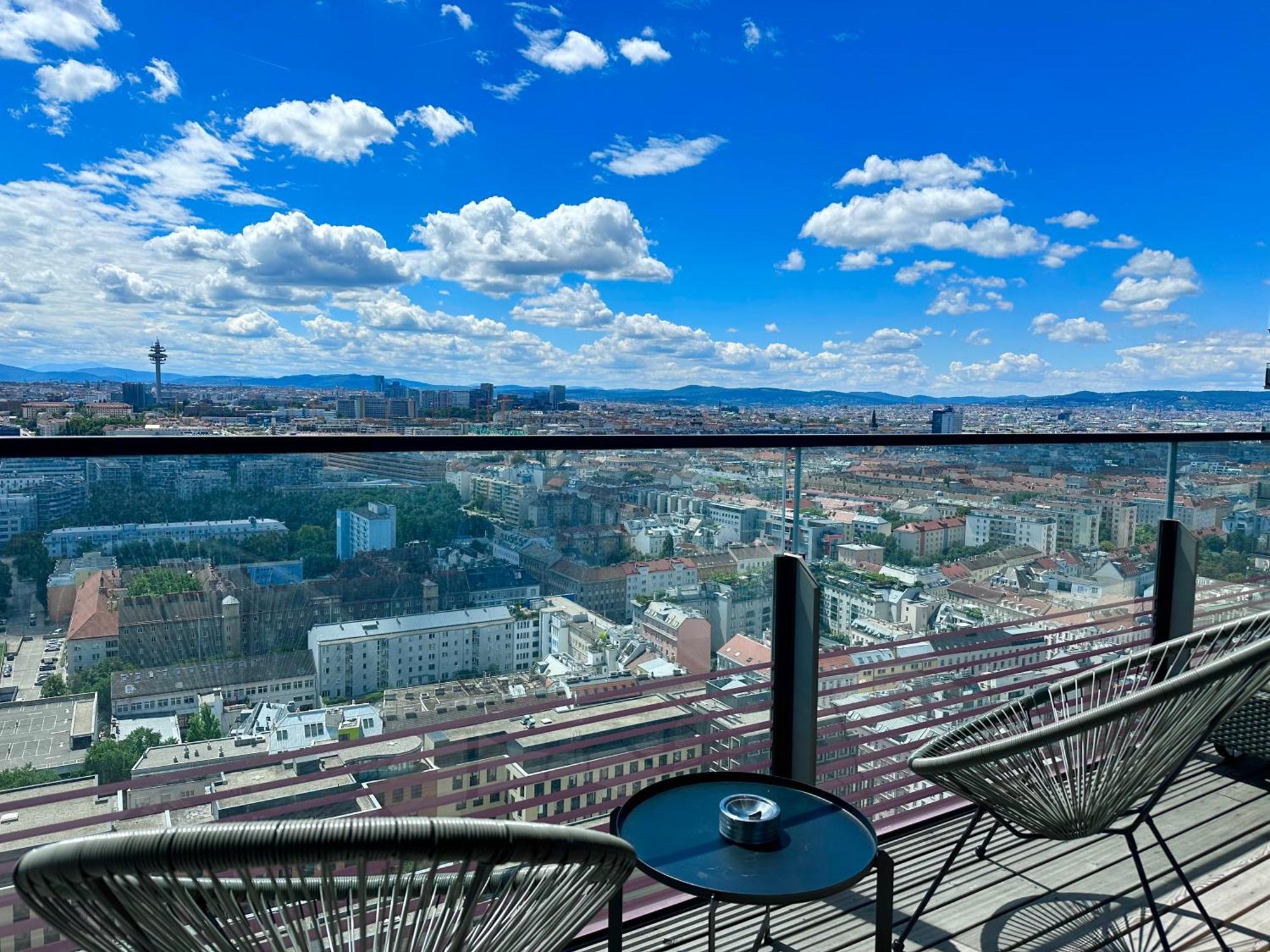 Luxury Penthouse I Rooftop Pool I Self Check-In Wiedeń Zewnętrze zdjęcie